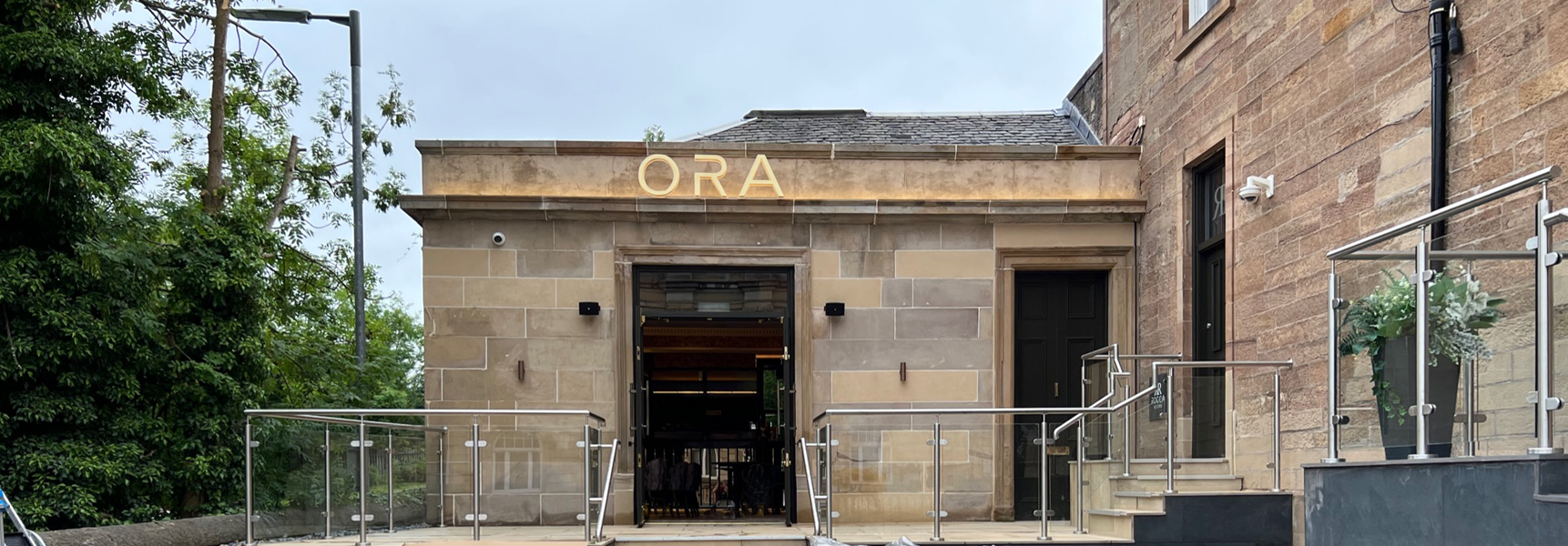 Bar Ora, Hamilton